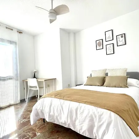 Beautiful & Sunny Apartment Malaga Exterior photo